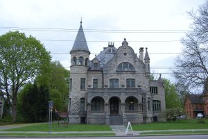 1890 House